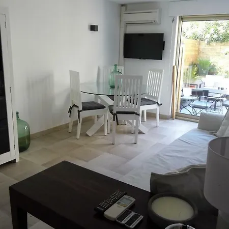 Apartment Duplex Close To Town Centre And Beaches Antibes